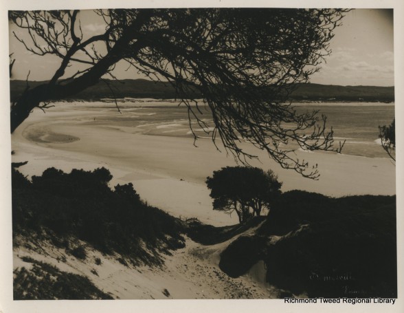 View towards Main Beach, Byron Bay c1938