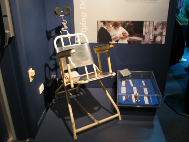 Royal Flying Doctors dentist chair