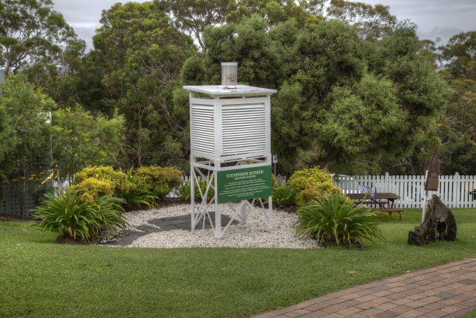 Port Stephens Weather Station - Lighthouse Hill, Port Stephens, NSW, Australia.01