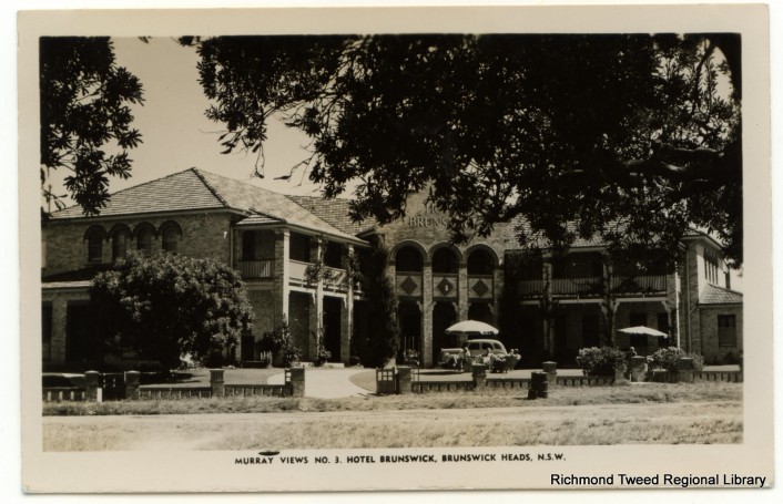 Hotel Brunswick, Brunswick Heads c1948