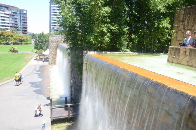 Waterfall wall - Roma Street Parkland, Brisbane - slow shutter
