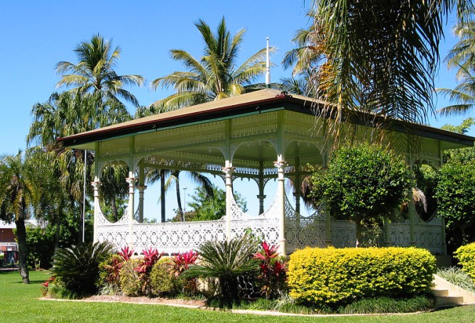 Summerhouse on The Strand, Townsville