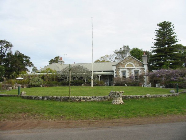 Tanilba Bay House