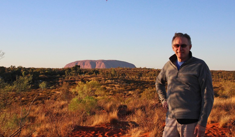 morning view of ayer's rock
