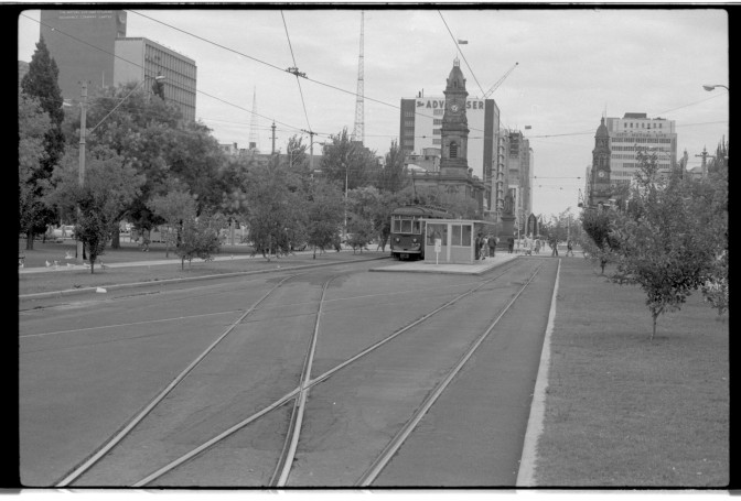 11.1966 Victoria Square - Adelaide - South Australia tram MTT H373 (mb-n241-01)