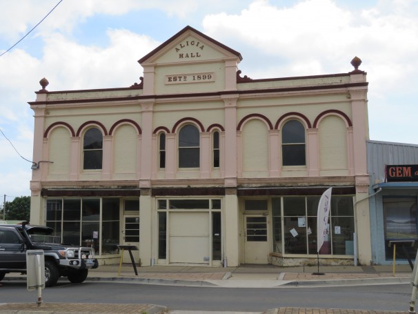 Downtown Beaconsfield