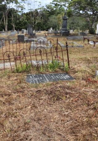 Anglican Division D, Row 1, Plot 79