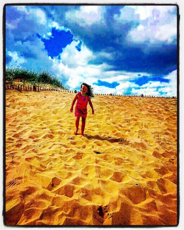 Sandhaven, south Shields beach,Newcastle. 😊 #sony #xperia #z5 #instagram #instadaily #artsy #streetstyle #TakingPhotos #walk