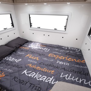 Apollo Euro Deluxe AU Rear Double Bed