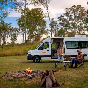 Apollo Euro Tourer AU Couple at Campfire