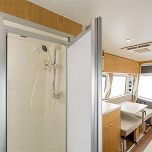 Apollo Euro Tourer Motorhome – 2 Berth – shower