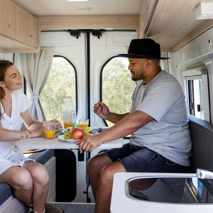 Apollo Hitop AU Couple Rear Dining