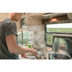 Britz Explorer Motorhome – 4 Berth – kitchen
