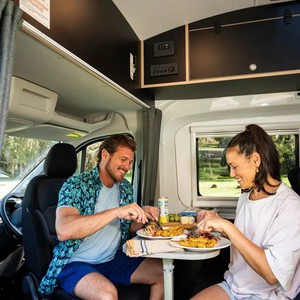Britz HiTop Voyager 4 Berth – AU Dinette Table Seats