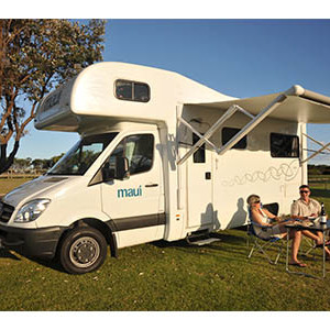 Maui Platinum Beach Motorhome – 4 Berth – awning