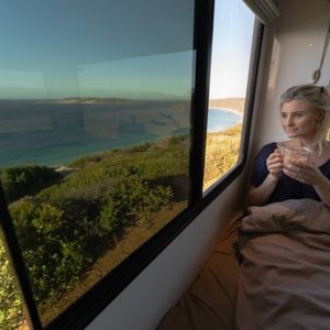 Mighty Double Up Motorhome – 4 Berth Window