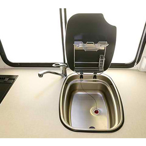 StarRV Hercules Motorhome – 6 Berth – sink