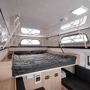 apollo-adventurer-4wd-2-berth-interior-bed2