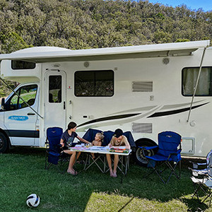 cheapa-motorhome-4-berth-outdoor-table-chairs