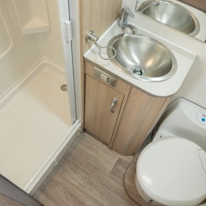 Go Cheap Derwent Motorhome – 6 Berth Bathroom Go Cheap Derwent Motorhome – 6 Berth Bathroom