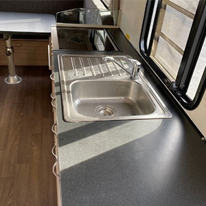 go-cheap-derwent-motorhome-6-berth-sink