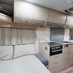 go-cheap-henty-motorhome-4-berth-bed-and-kitchen