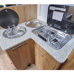 AR Luxury Motorhome – 4 Berth-kitchen-set-up