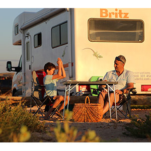 Britz Vista Motorhome – 6 Berth – external table