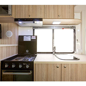 StarRV Pandora Motorhome – 4 Berth – oven