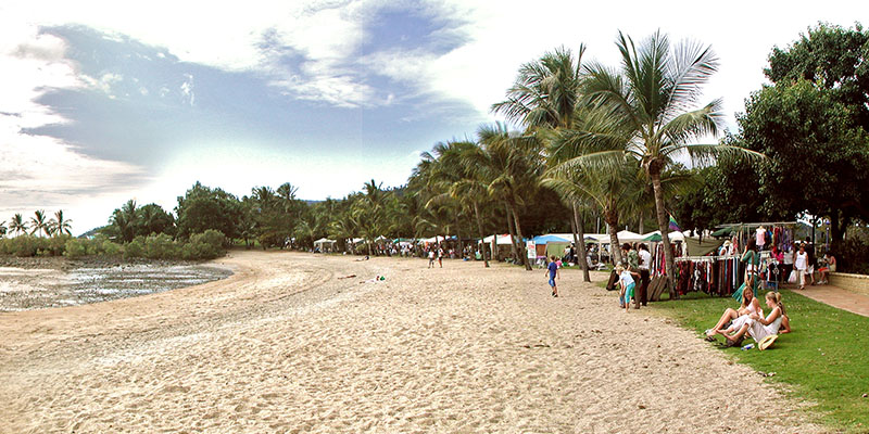 Airlie Beach Markets