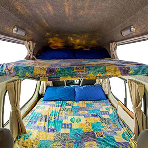 Hippie Endeavour Hippie Endeavour Campervan – 4 Berth – bed above