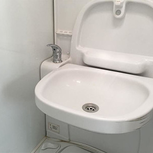 KC Elite Motorhome – 6 Berth – bathrom sink