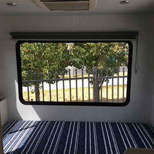 KC Elite Motorhome – 6 Berth – bed