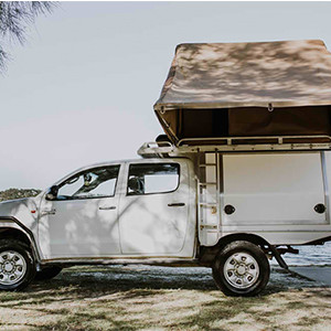 Centre 4×4 Hilux – 4 Berth – external photo