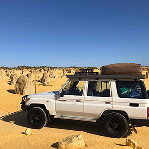 BC Land Cruiser 4WD – 3 Berth – external photo (1)