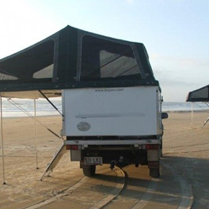 CA Hilux 4WD With TrayOn – 4 Berth – external photo (2)