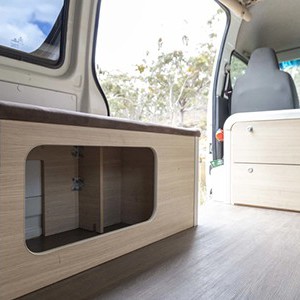 as-kea-navigator-campervan-4-berth-interior-storage