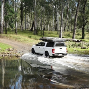 CV 4WD Twin – 5 Berth Back View