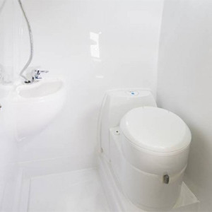 StarRV Polaris Motorhome – 2+2 Berth-bathroom