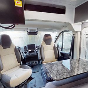 StarRV Polaris Motorhome – 2+2 Berth-swivel-seats