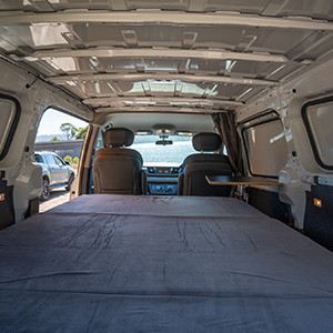 LR Low Top – 2 Berth-bed (1)