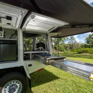 Britz Warrior 4WD – 4 Berth Exterior 2