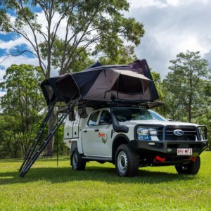 Britz Warrior 4WD – 4 Berth Exterior