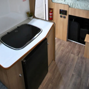 WA 4WD Motorhome – 2 Berth Kitchen
