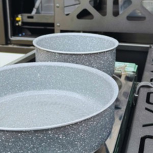 BA 4WD – 2-5 Berth Gas Cooker