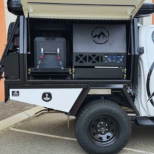 BA 4WD – 2-5 Berth Side View 2