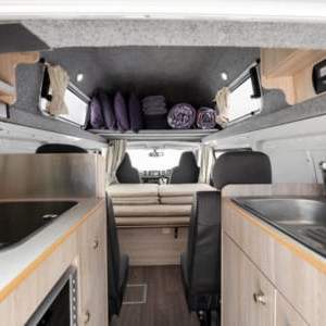 Mighty DeLite Motorhome – 4 Berth Interior Mighty DeLite Motorhome – 4 Berth Interior