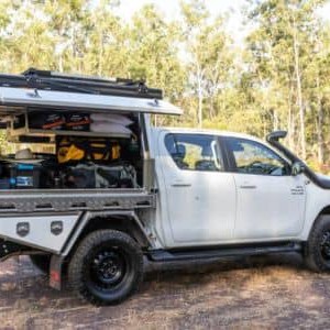 ADV Hilux 4WD – 2-5 Berth Exterior Side view 2 ADV Hilux 4WD – 2-5 Berth Exterior Side view 2