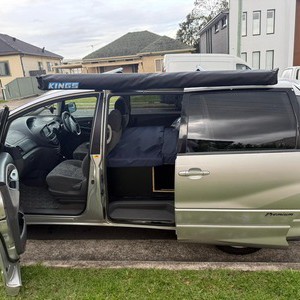 ER Low Top Campervan – 2 Berth AU Exterior Passenger Side Doors Open