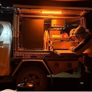 A4W Hilux 4WD – 2-5 Berth External 2 A4W Hilux 4WD – 2-5 Berth External 2